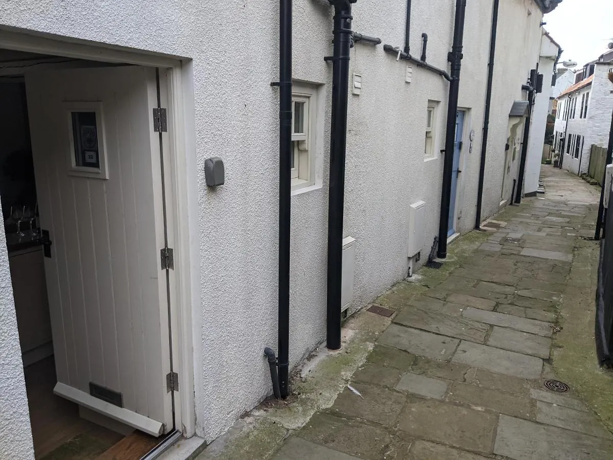 Whitby Sea View Cottage