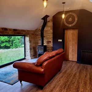  Holiday home Underhill Coach House