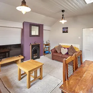  Apartment Host & - Leesholme Loft